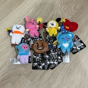 BT21 Mini Assortment Plush Complete Set NWT BTS